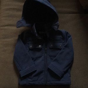 Wind proof navy jacket with fleece lining